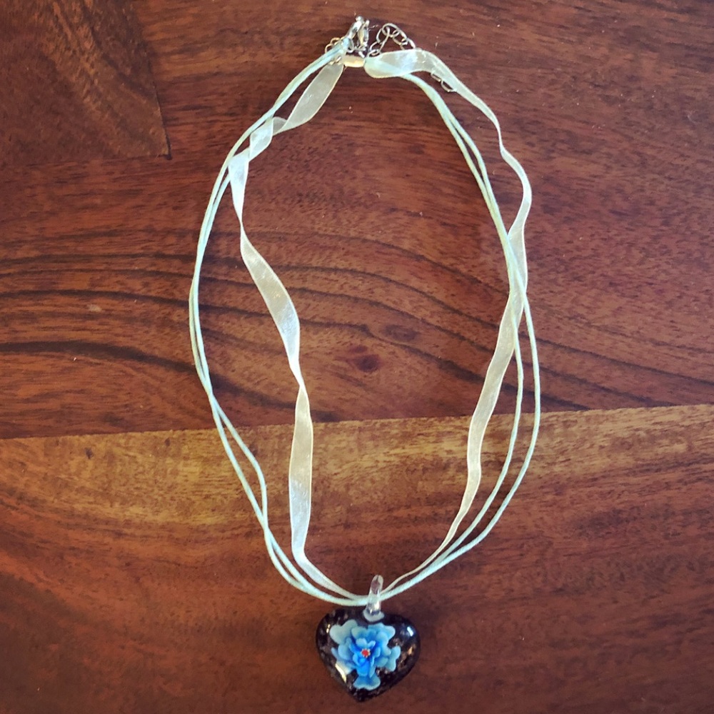 Stunning ribbon & glass floral heart necklace